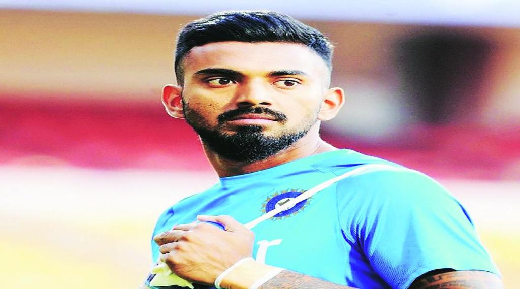 राहुलची शस्त्रक्रियेमुळे माघार; अगरवालकडे नेतृत्व राहुलची शस्त्रक्रियेमुळे माघार; अगरवालकडे नेतृत्व