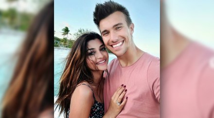 पाकिस्तानची चेष्टा केल्याने झाली नाराज; प्रियकरासोबत ठरलेलं लग्न अभिनेत्रीने मोडलं पाकिस्तानची चेष्टा केल्याने झाली नाराज; प्रियकरासोबत ठरलेलं लग्न अभिनेत्रीने मोडलं