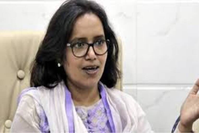 Education Minister Varsha Gaikwad news, Varsha Gaikwad Car accident, Hingoli