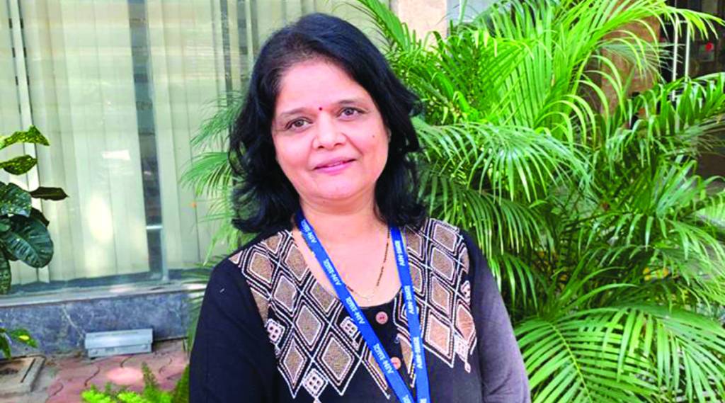 dr varsha potdar