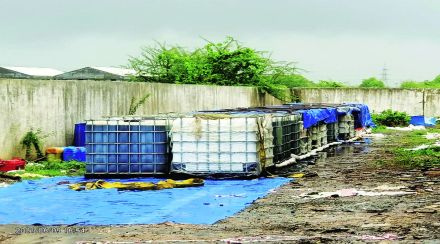 तराफ्यातून काढलेल्या इंधनाची विल्हेवाट