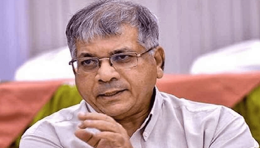 prakash ambedkar on ambil odha encroachment site