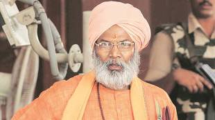 swindlers withdrew Rs 97500 from bank account of Sakshi Maharaj through fake checks