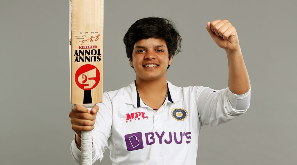 cricketer shafali verma father awarded her 10 15 rs on hitting big shots