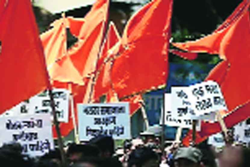 न्यायालयीन लढाईपल्याड…