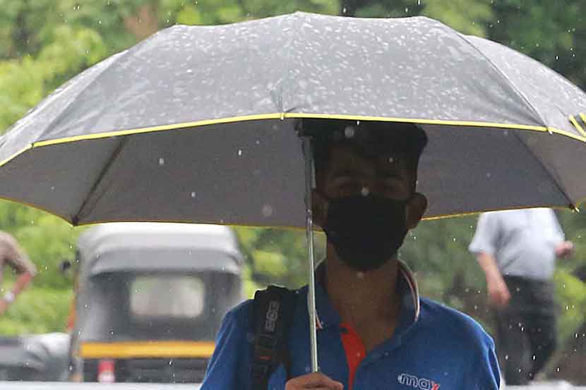 ठाणे, कल्याण-डोंबिवली परिसरात मंगळवारी पावसाने सकाळी तसेच संध्याकाळी हजेरी लावली.
