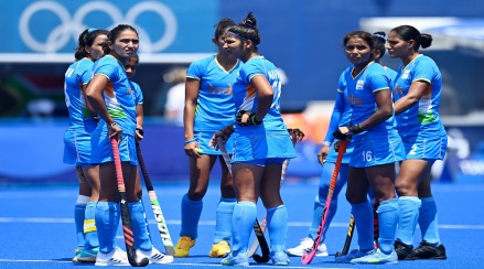 Women-Hockey