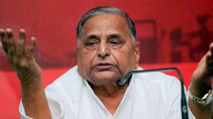 Samajwadi Party founder Mulayam Singh Yadav admitted to hospital