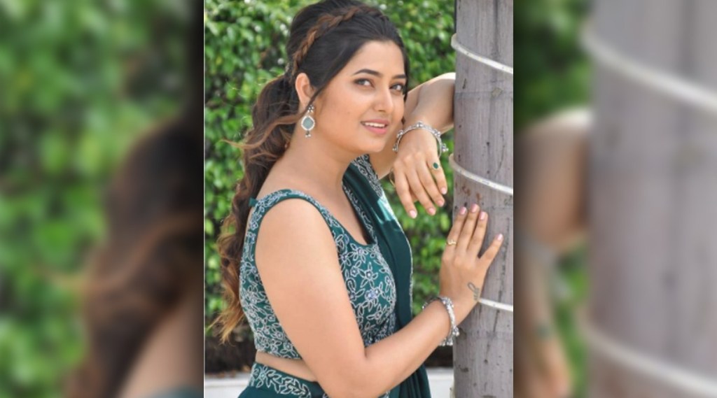 prajakta-mali-vairal-post