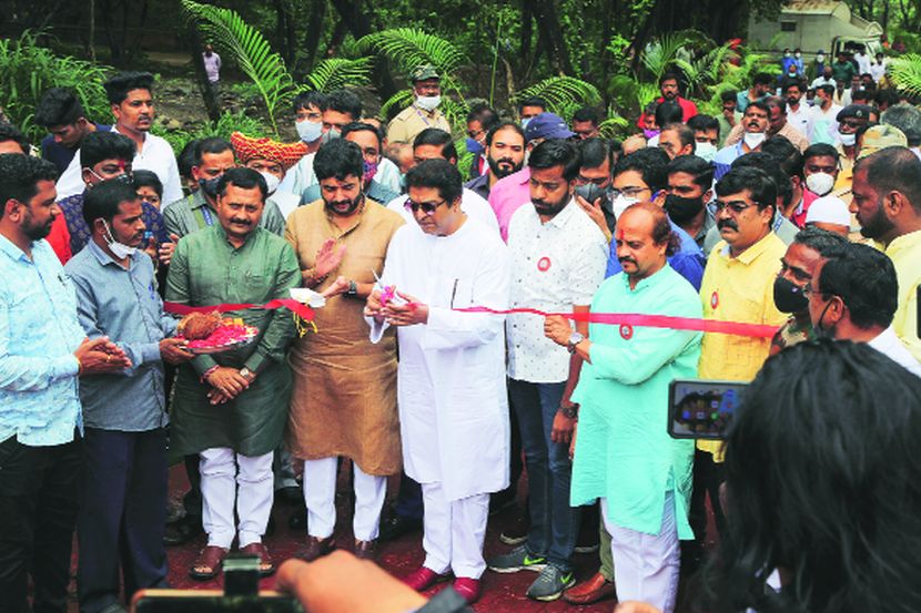 पुण्याच्या विकासासंदर्भातील चर्चेसाठी राज ठाकरेंकडून महापौरांना निमंत्रण