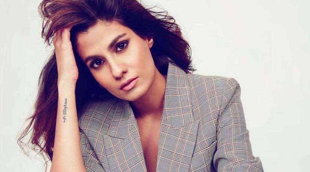 shreya-dhanwanthary -in-looop-lapeta-film