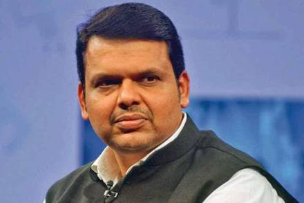पूरग्रस्तांना भरीव आर्थिक मदत, सवलतीत कर्ज द्या