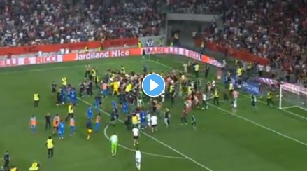 Football-Match-Contro
