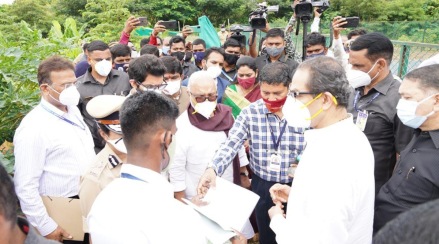 Uddhav-Thackeray-Bhujabl