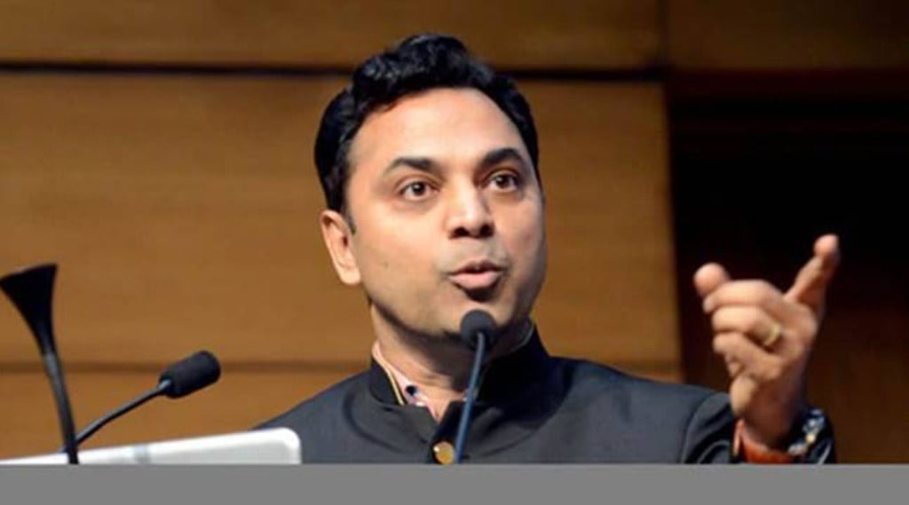 Chief Economic Advisor K V Subramanian says Indian Banks are lions locally and lambs globally gst 97