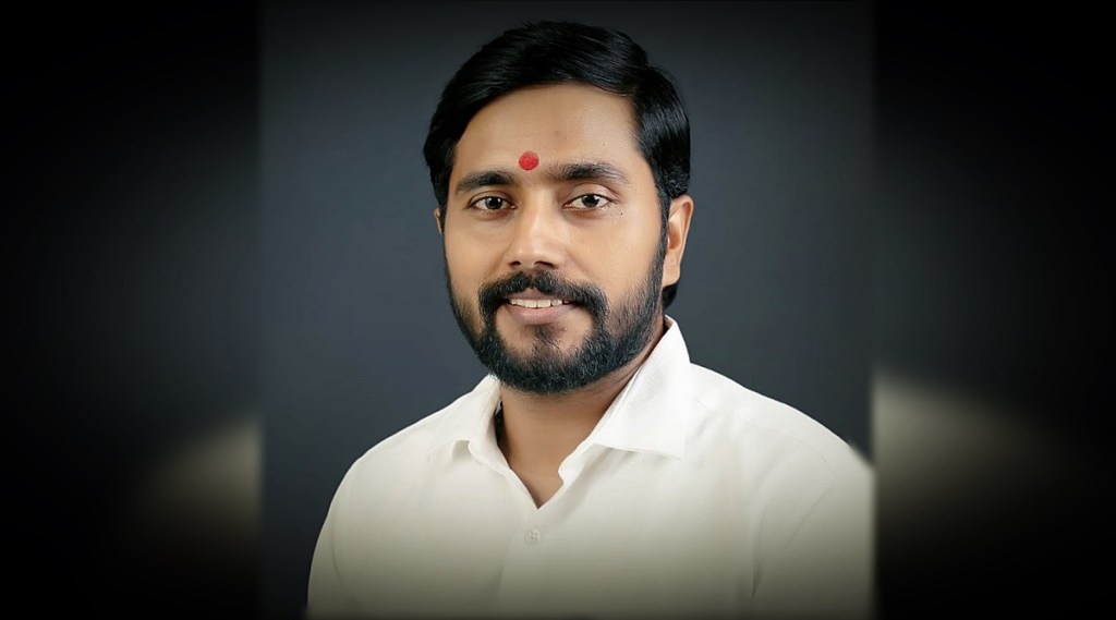 shiv sena division chief amit jaiswal stabbed in thane