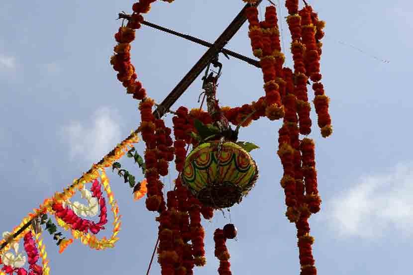 दहीहंडीबंदीने गोविंदा पथके नाराज