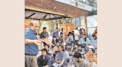 अर्थधोरणांशी अभ्यासाचे नाते!