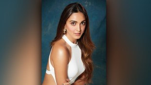 kiara-adwani-topless-photo