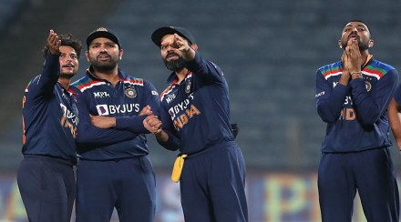 krunal pandya returned home after testing negative for covid 19 report