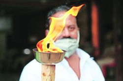जासईतून मशाल मोर्चा
