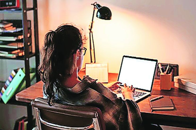 प्रवेशाच्या अत्यल्प मुदतीमुळे पेच