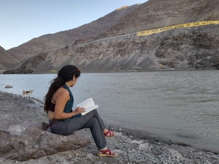 हे फोटो सध्या चांगलेच चर्चेत आले आहेत.