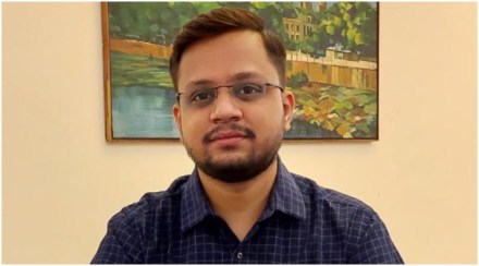 चंद्रपूर : करोनात मृत्युशी झुंज देत वरोराचा आदित्य जिवने UPSC परीक्षा उत्तीर्ण