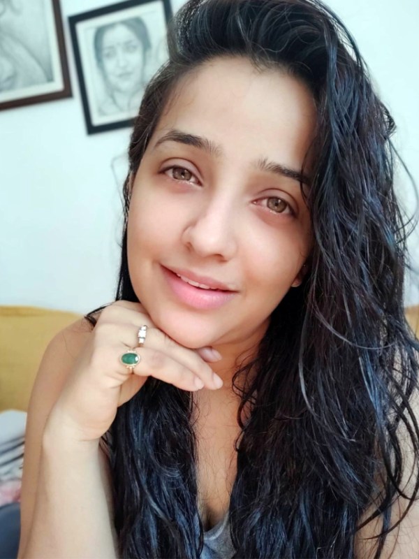 Apurva Nemlekar No MakeUp Look