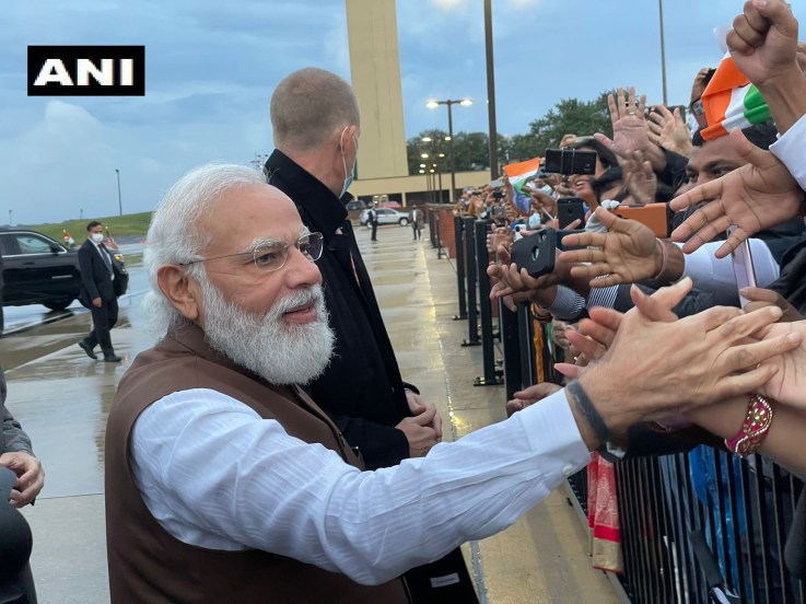 Indian Americans welcome PM Modi in Washington