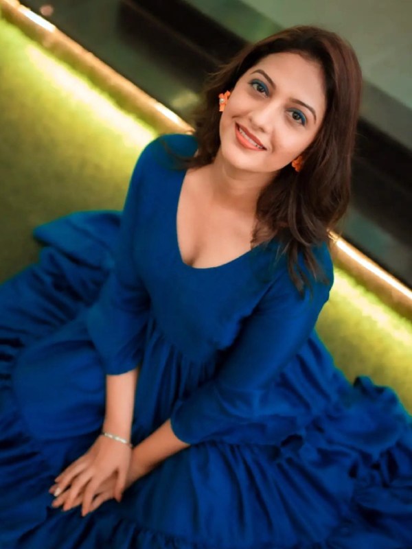 Tejashri Pradhan Style Fashion Photos