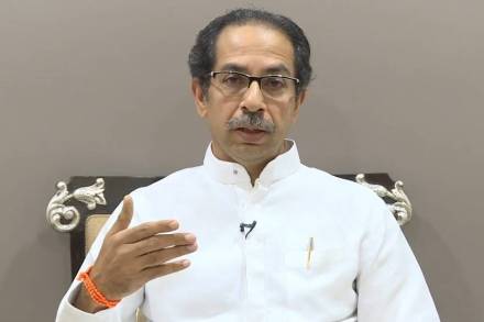 शेतकऱ्यांसाठी सौर कुंपण योजना राबवा