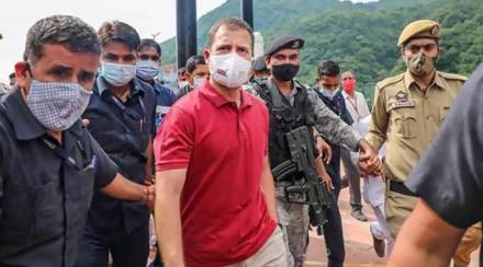 rahul-gandhi-visit-jammu-and-kashmir-promised-people-and-says-i-am-kashmiri-pandit-gst-97