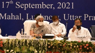 nirmala-sitaraman1
