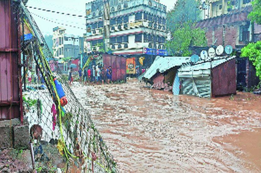 नांदगावमध्ये अतिवृष्टी