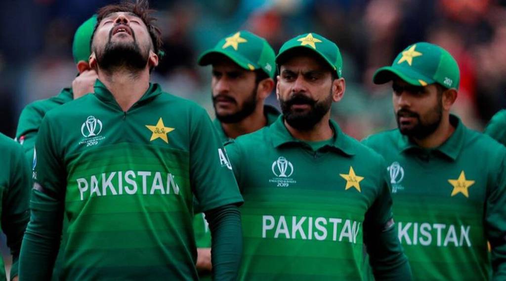 Pakistan team for t20 world cup misbah-ul-haq and Waqar Younis stepped down from their roles