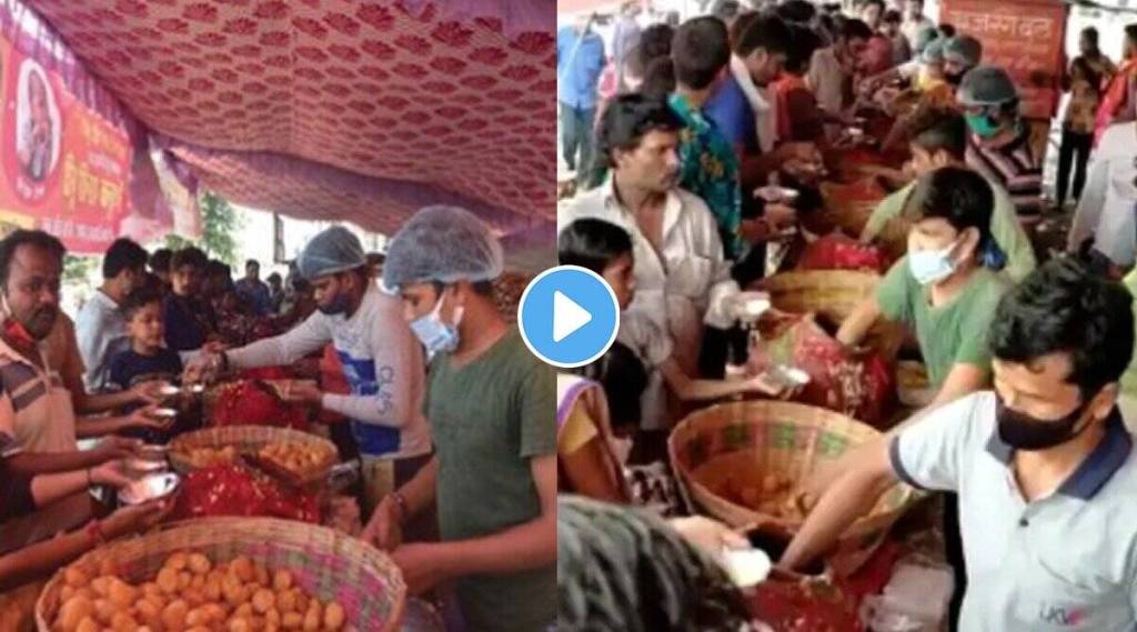 panipuri-seller-distribute-free-golgappa