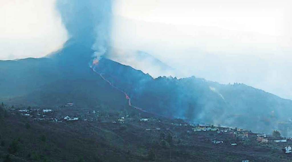 स्पेनमधील ज्वालामुखीच्या उद्रेकात घट स्पेनमधील ज्वालामुखीच्या उद्रेकात घट