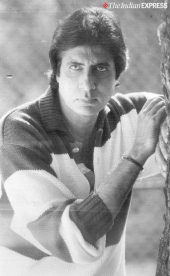 त्यानंतर ते जंजीर’, ‘अभिमान’, ‘चुपके-चुपके’, ‘मिली’, ‘शोले’ या सिनेमांमधून एकत्र झळकले. त्यांच्या जोडीसा प्रेक्षकांनी मोठी पसंती मिळाली. (सर्व फोटो : इंडियन एक्सप्रेस)