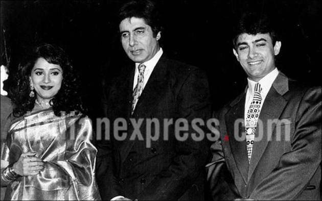 चित्रपट गाजविणाऱ्या अमिताभ यांना ‘सात हिंदुस्तानी’ या चित्रपटाने पहिला राष्ट्रीय पुरस्कार मिळवून दिला. त्यानंतर १९८४ मध्ये ‘पद्मश्री’, २००१ मध्ये ‘पद्मभूषण’ आणि २०१५ मध्ये ‘पद्मविभूषण’ पुरस्काराने गौरविण्यात आले.