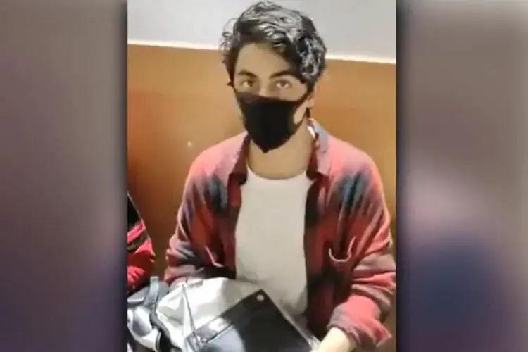 दरम्यान यावेळी कोर्टाने आर्यन खानला जामीन नाकारताना काही महत्त्वाचे निष्कर्ष नोंदवले. जाणून घेऊयात कोर्टाने जामीन नाकारल्यानंतर नेमके कोणते निष्कर्ष नोंदवले.