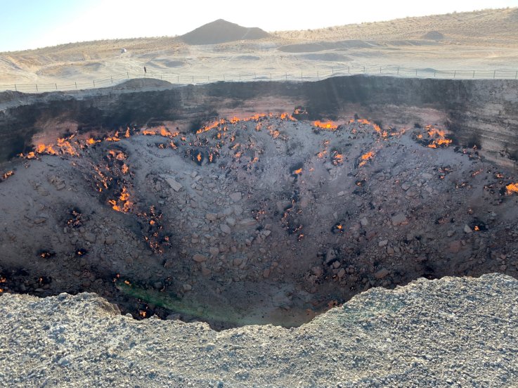 Darvaza gas crater Turkmenistan plan to close its Gateway to Hell