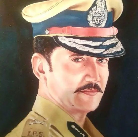 गायकवाड सरांना पहाटे तीन वाजता उठून व्यायाम करायची सवय होती. त्यांनी विश्वास नांगरे पाटील यांनाही सकाळी तीन वाजता उठवण्यास सुरुवात केली.