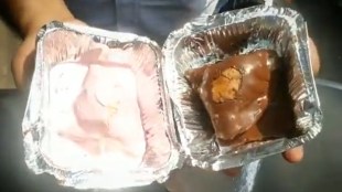 chocolate and staberry samosa