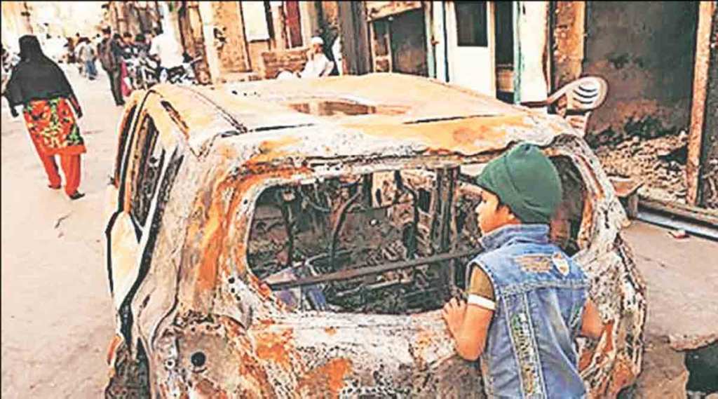 .. हे असे ‘आंधळे’पण नको !