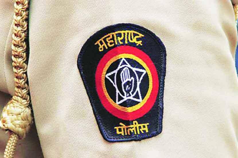 टँकरमधून सल्फ्युरिक अ‍ॅसिड उडाल्याने तिघे होरपळले; उल्हासनगरची घटना; टँकरचालक पोलिसांच्या ताब्यात
