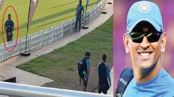 धोनी समोर येताच पाहातच राहिला पाकिस्तानचा फास्ट बॉलर; म्हणाला, “आप धोनी हो, मैं…”!