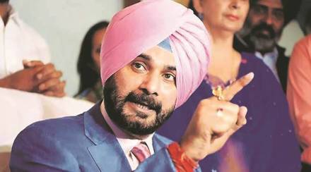 पंजाब काँग्रेसमध्ये पुन्हा एकदा जुंपली, नवज्योत सिंग सिद्धू आणि मनीष तिवारींकडून घरचा आहेर, म्हणाले…