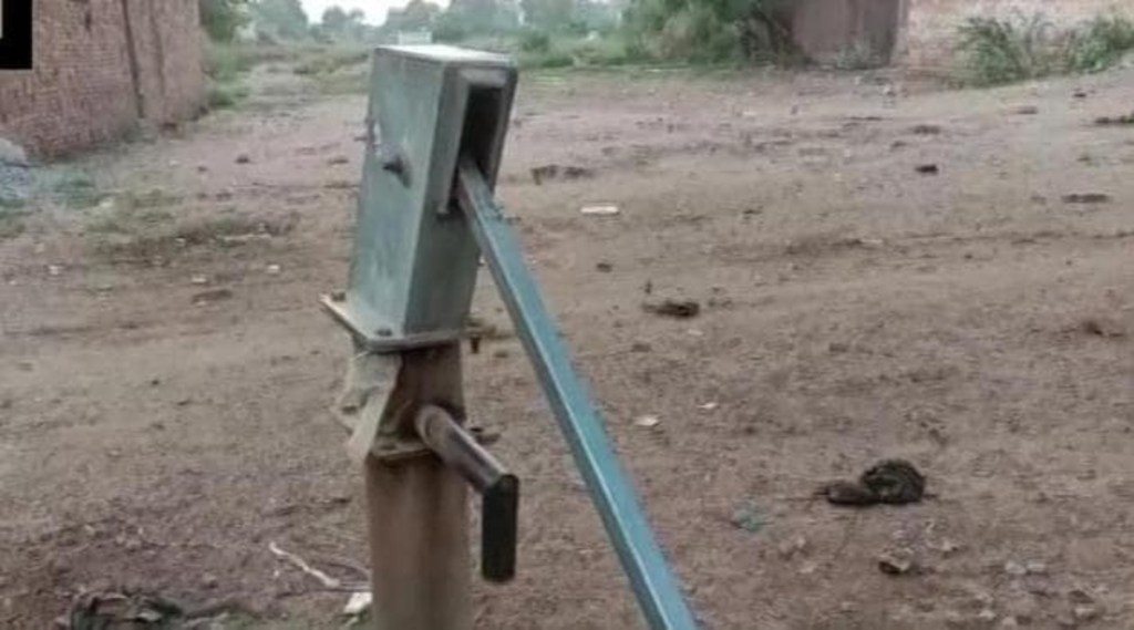 hand pump