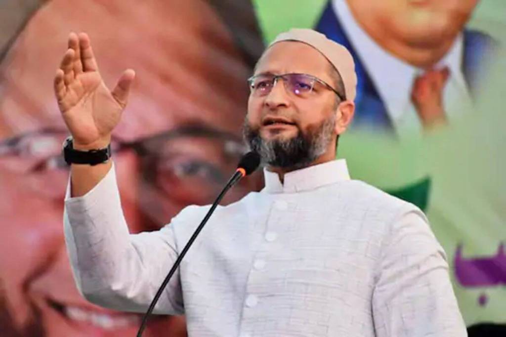 चलो मुंबई! मुस्लीम आरक्षणासाठी MIM आक्रमक; शिवसेना सेक्युलर नसल्याचा ओवेसींचा आरोप